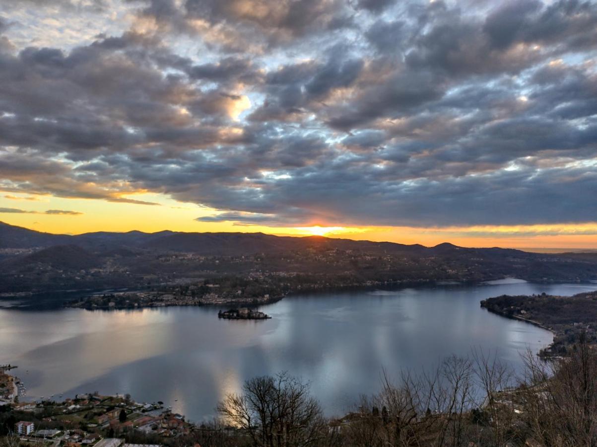 Hotel Panoramico Lago D'Orta (Adults Only) Madonna Del Sasso Dış mekan fotoğraf