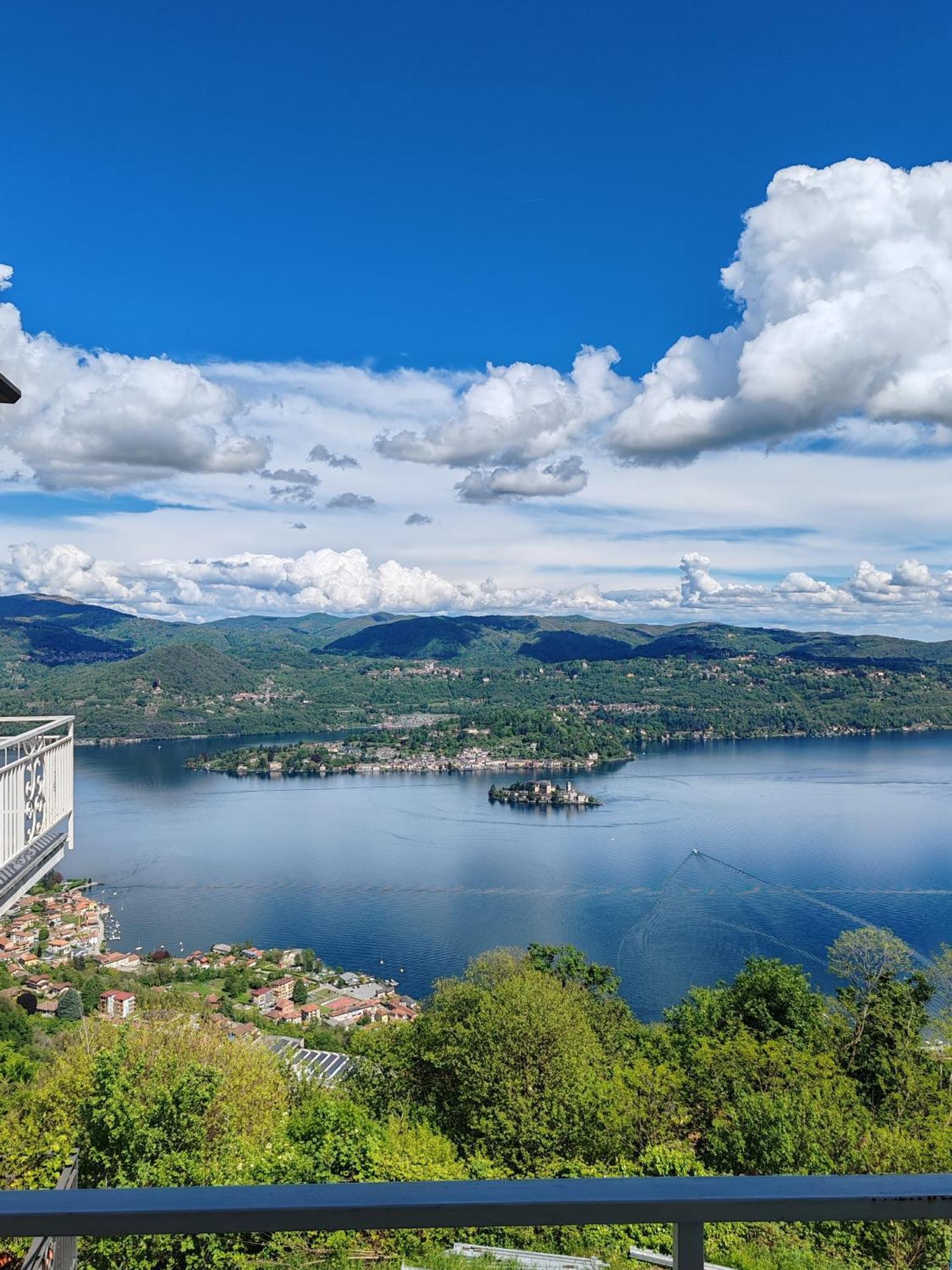 Hotel Panoramico Lago D'Orta (Adults Only) Madonna Del Sasso Dış mekan fotoğraf