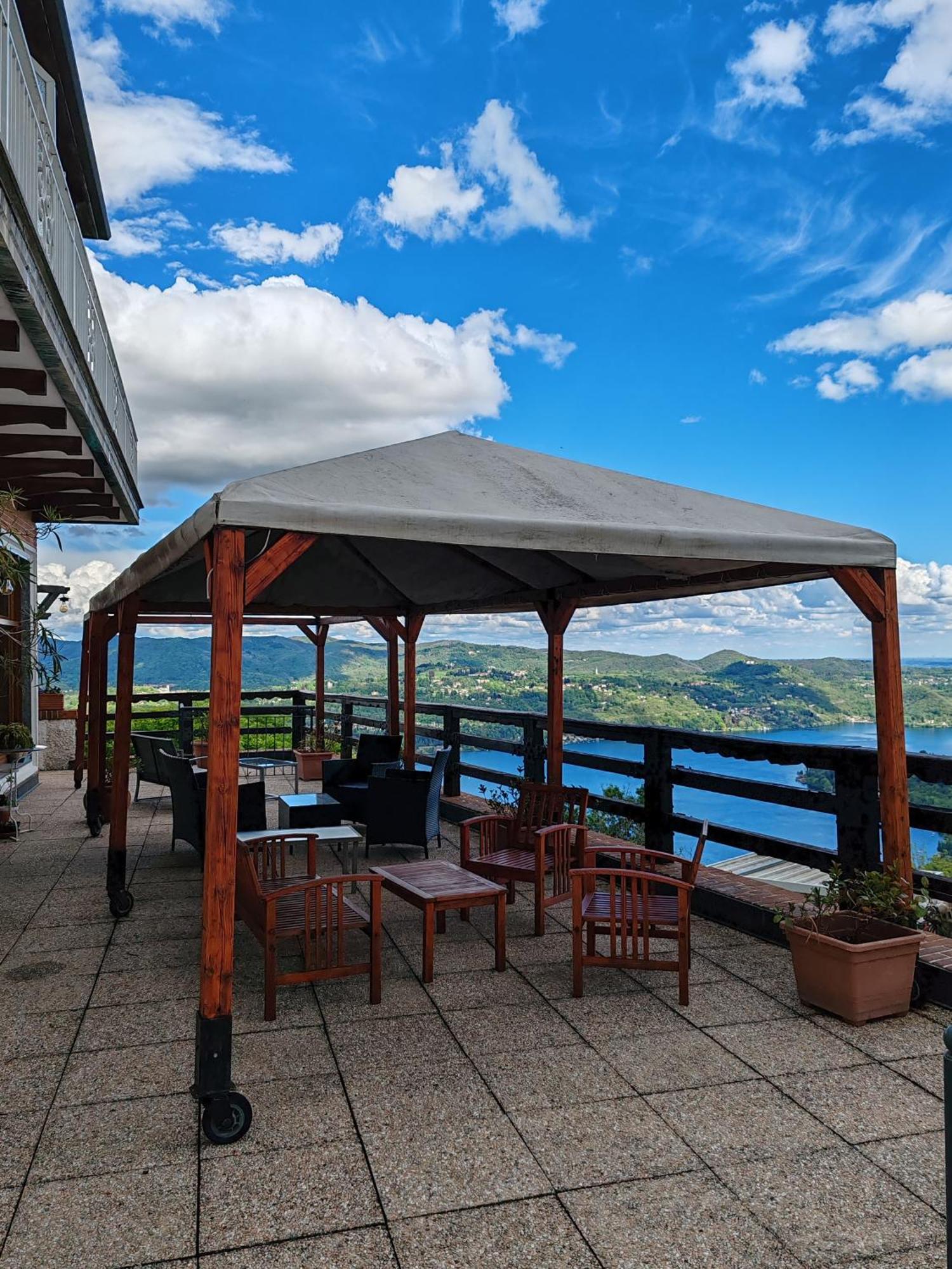 Hotel Panoramico Lago D'Orta (Adults Only) Madonna Del Sasso Dış mekan fotoğraf