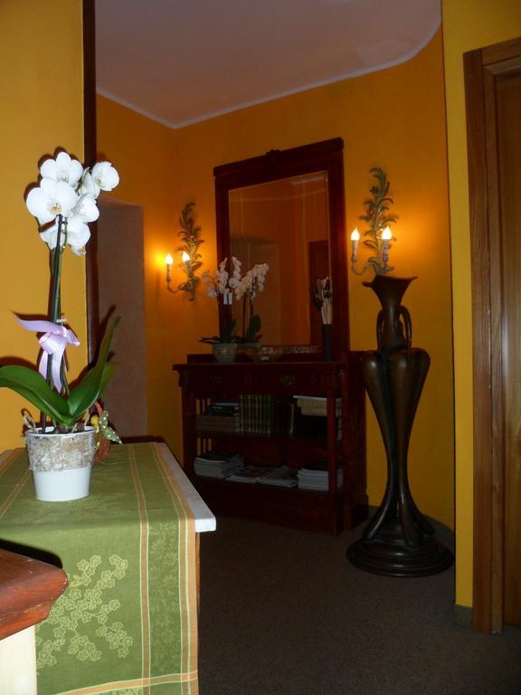 Hotel Panoramico Lago D'Orta (Adults Only) Madonna Del Sasso Dış mekan fotoğraf